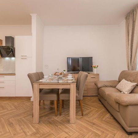 Apartment Maria Сали Екстериор снимка